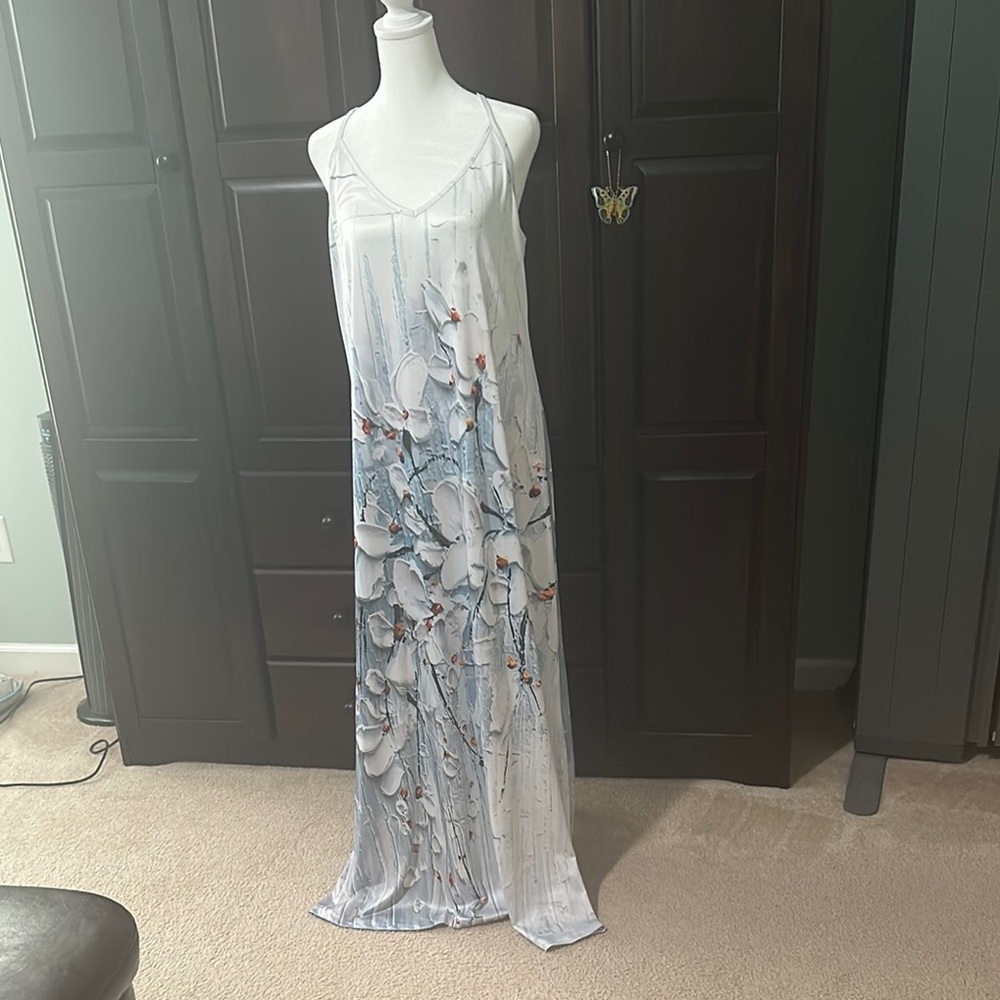Source Unknown White and Blue Floral Maxi Dress